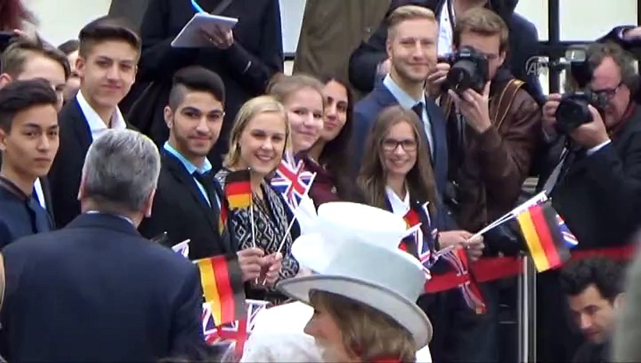 Queen Elizabeth II visits Berlin