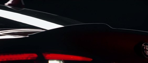 La nouvelle Alfa Romeo Giulia se montre toujours plus