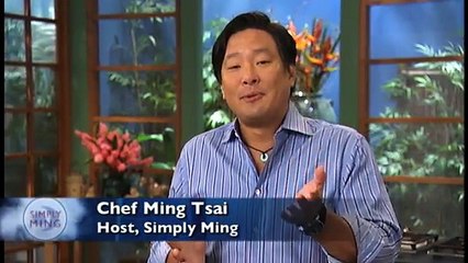 Chef Ming Tsai uses T-fal ActiFry to make Larb