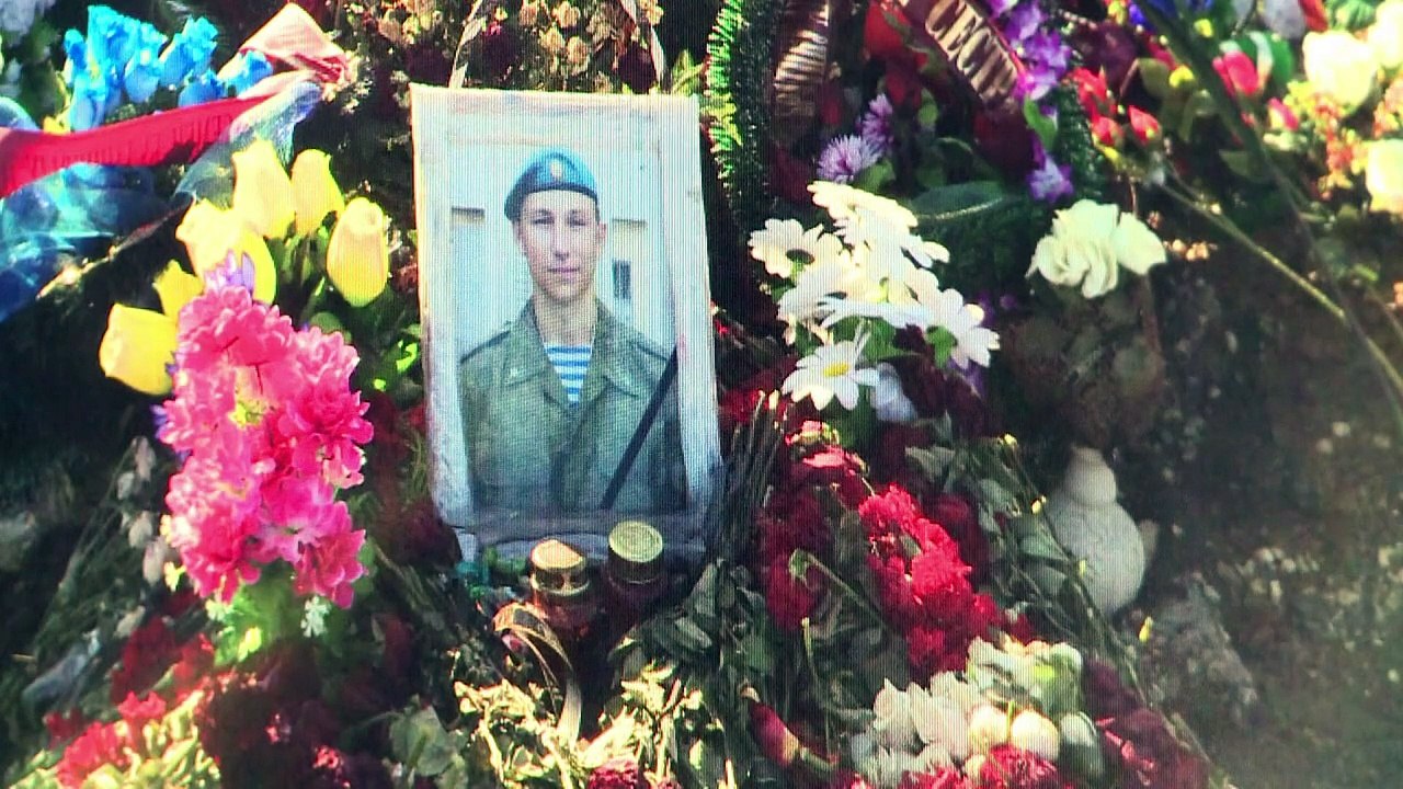 Des militants russes enquêtent sur des soldats russes en Ukraine