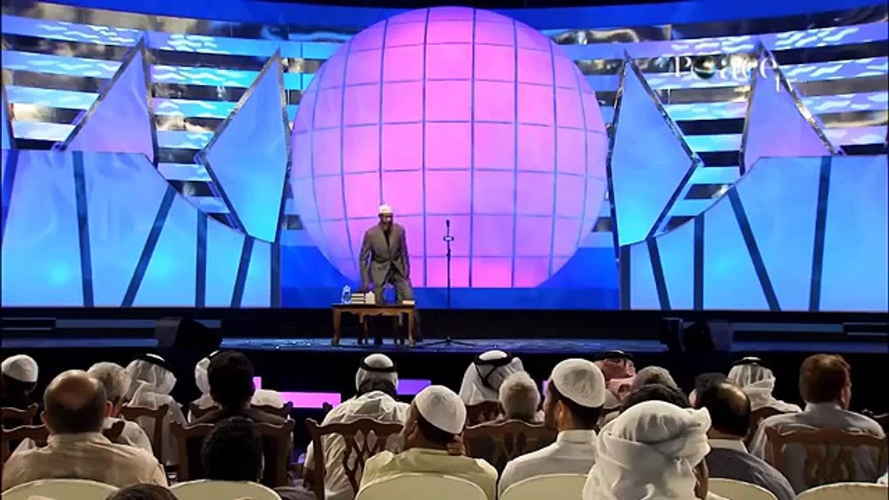 Zakir Naik Gets Angry On Asking About Sharukh Khan Movie Happy New Year -