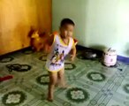 Baby nhảy hiphop mp4 Giải trí thư giãn vui nhộn 2013 hót clip hay viet nam