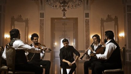 Yalın Bir Bahar Akşamı