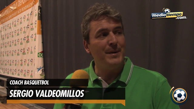 entrenador de basquet hablando de su regreso .mov