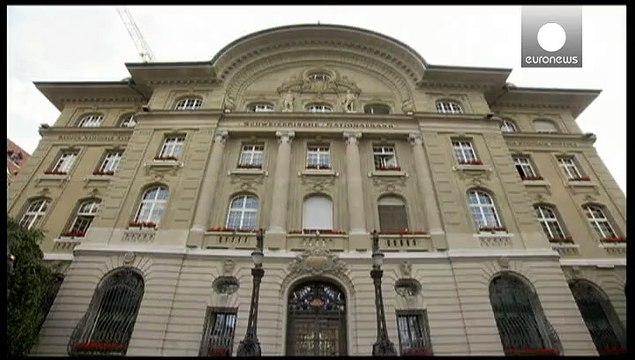 Швейцарський франк: курс на мінімумі