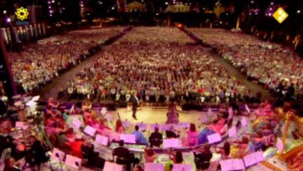 Andre Rieu & Kimmy Skota - Vilja-Lied "Die lustige Witwe" (Maastricht 2011)