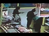 Rutigliano (BA) - Rapinano supermercato, arrestati (25.06.15)