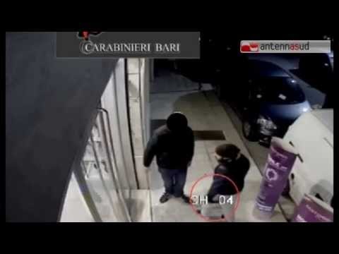 TG 19.03.15 Triggiano, seminano il panico in pizzeria. Incastrati dalle videocamere di sorveglianza