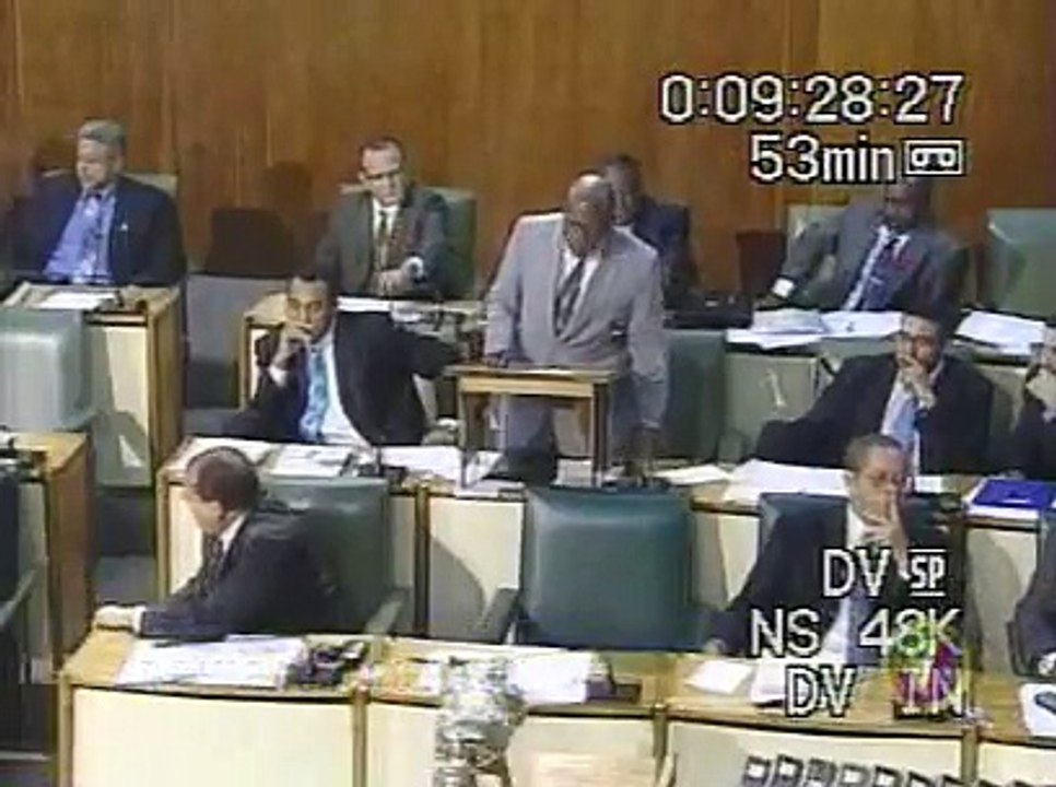 Kern Spencer breaks down in Parliament