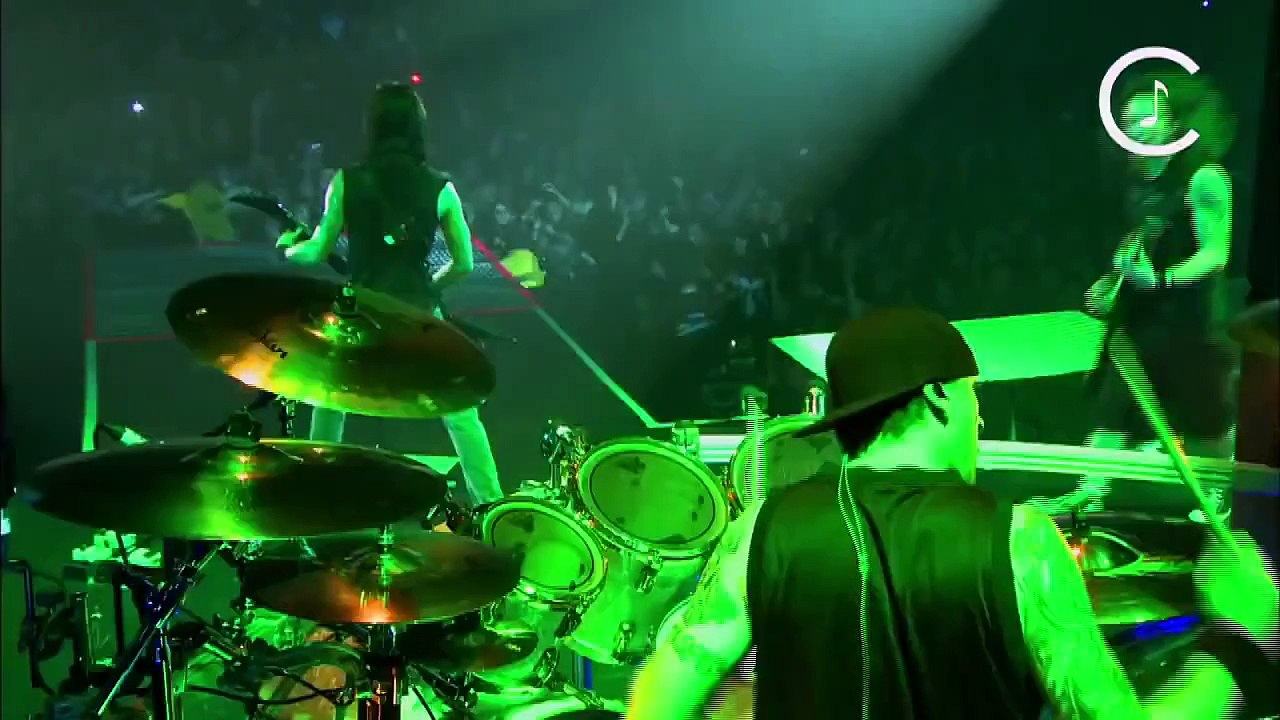 Bullet For My Valentine - Tears Don't Fall Live HD