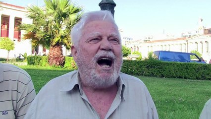 Griechischer Rentner kämpft gegen Spardiktat