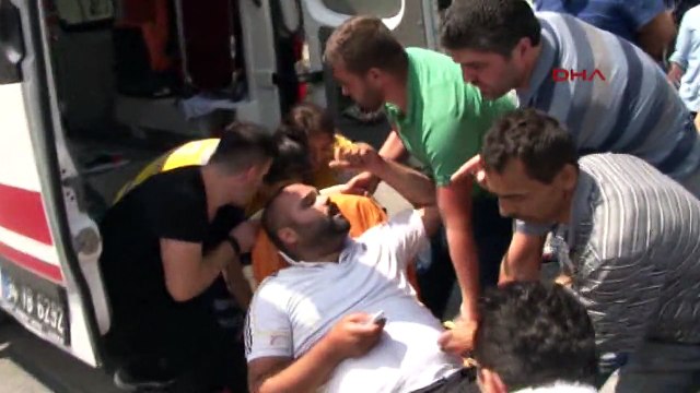 Polis, minibüs şoförünü vurup kaçtı!