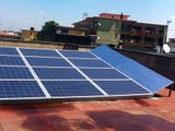 Moltiplicatore Solare A Specchio Piano Per Aumentare Il Rendimento Dell'impiato Fotovoltaico