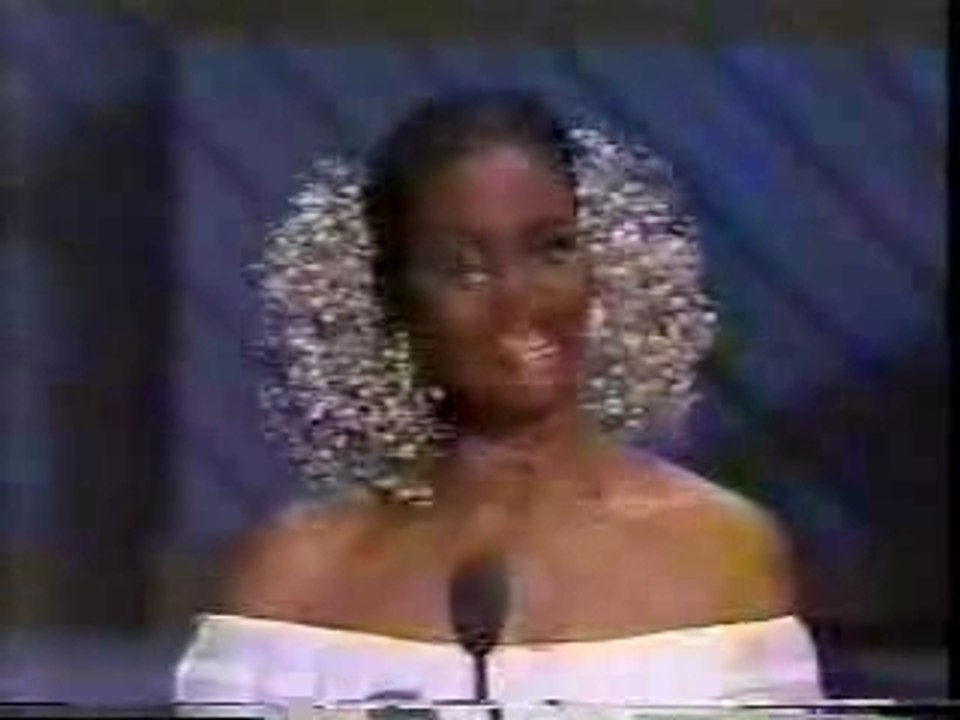 Patti Labelle - That's America to me