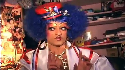 Drag Queen Makeover (Extended version with Mado Interview)