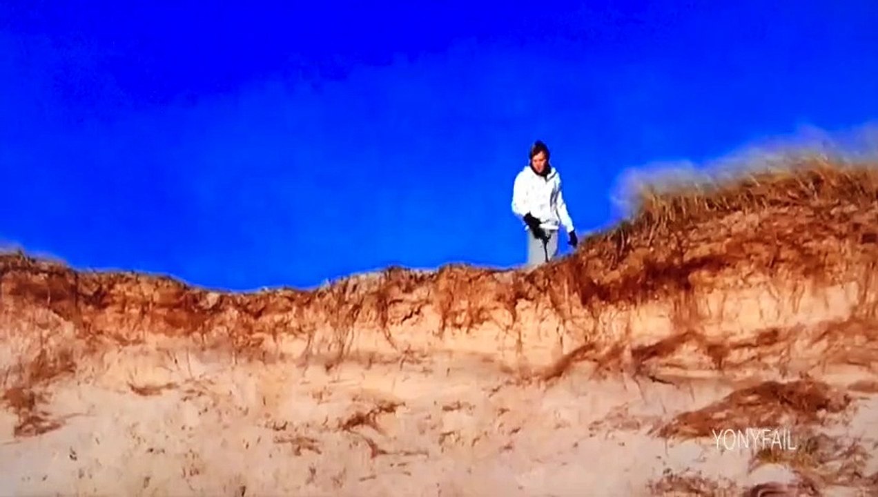 Voltereta mortal. Comiendo arena (video risa)