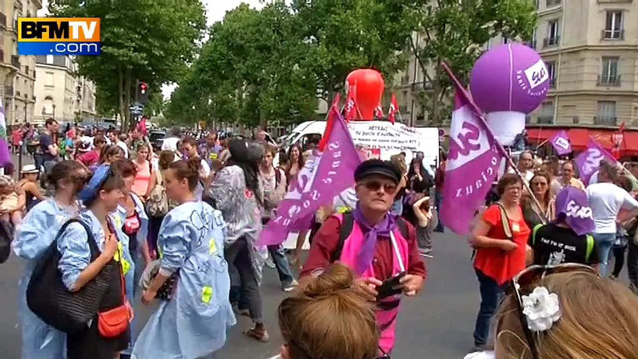 Paris: personnel de l’AP-HP et travailleurs sociaux manifestent devant le ministère de la Santé