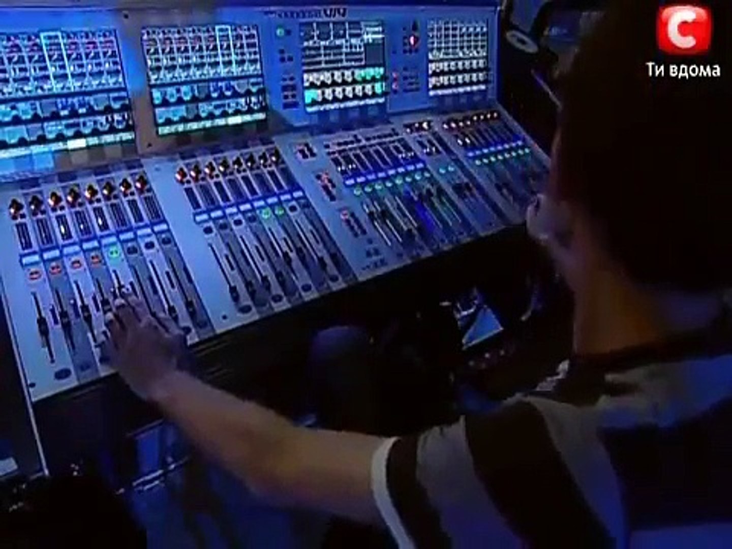 Ікс-Фактор Україна, Олексій Кузнєцов (X Factor, Oleksiy Kuznetsov)