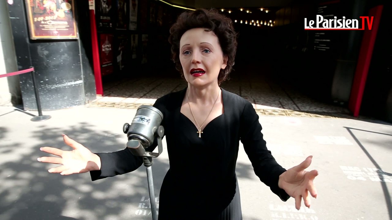 La statue de cire d'Edith Piaf s'offre une balade dans Paris