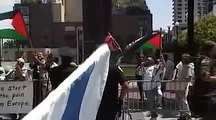Addressing zombie at Solidarity with Israel rally SF 7/23/6