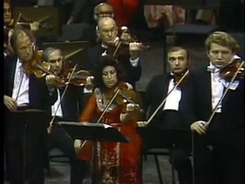 Vivaldi Concerto for Four Violins in B minor Mvt.2