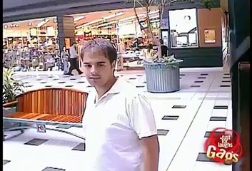 Coke Machine Barman Prank!