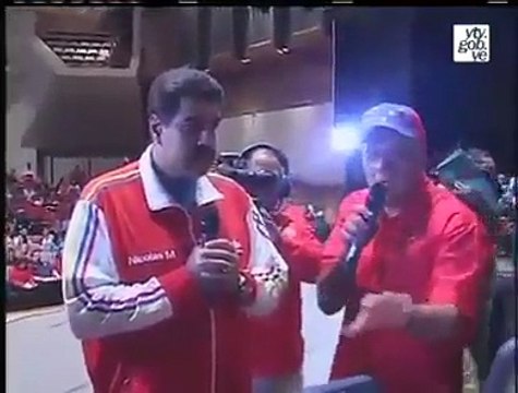 Jorge Rodríguez mostró un error en las maquinas de votación