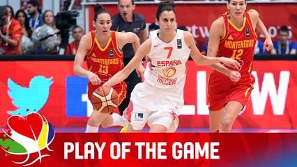 Torrens splits the defense of Montenegro - EuroBasket Women 2015