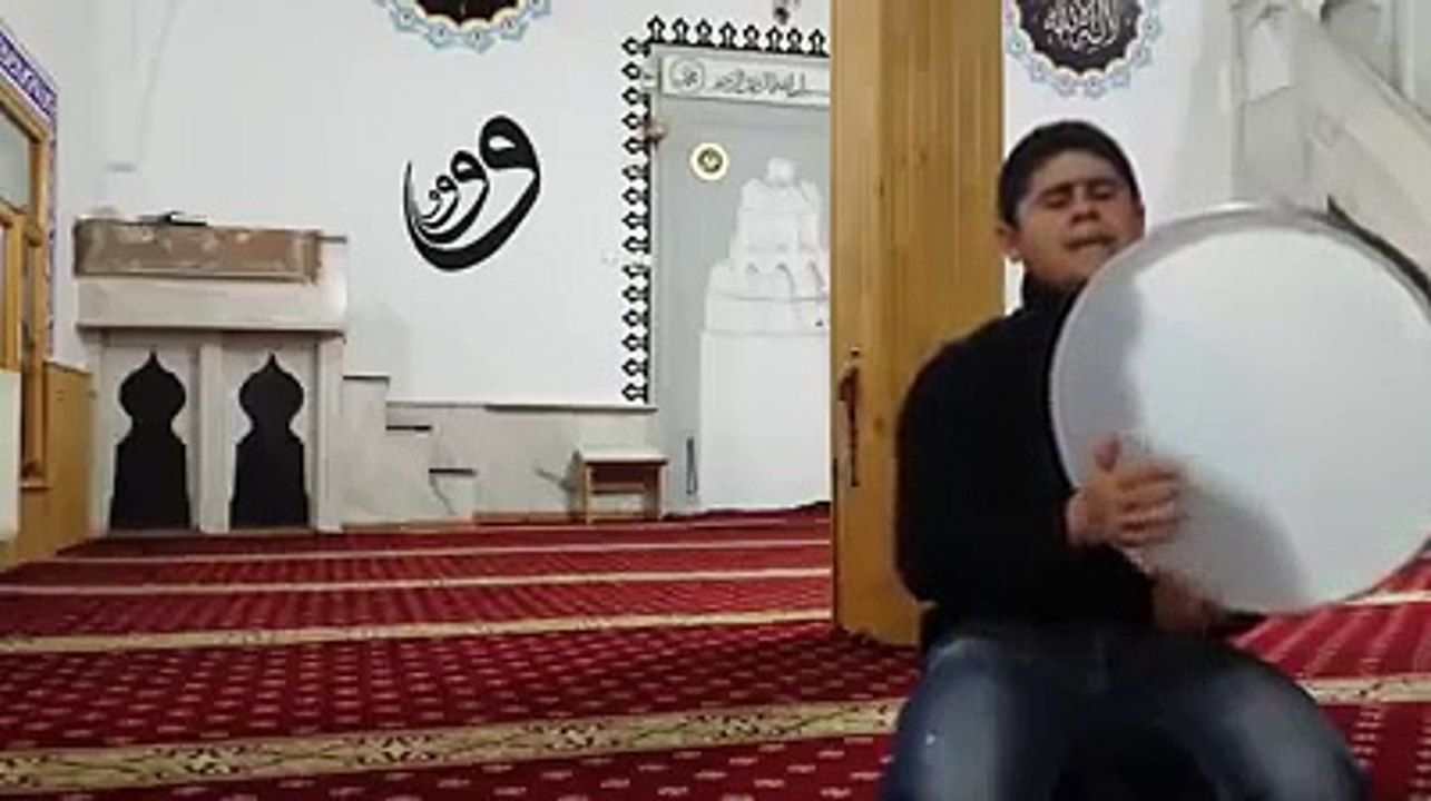 MENZİL KÖYÜNDE (ilahi ) SOFİLERE ÖZEL -Ali Kırış