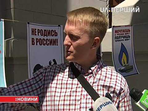 Художник з РФ показав, як працює російська агітація проти України