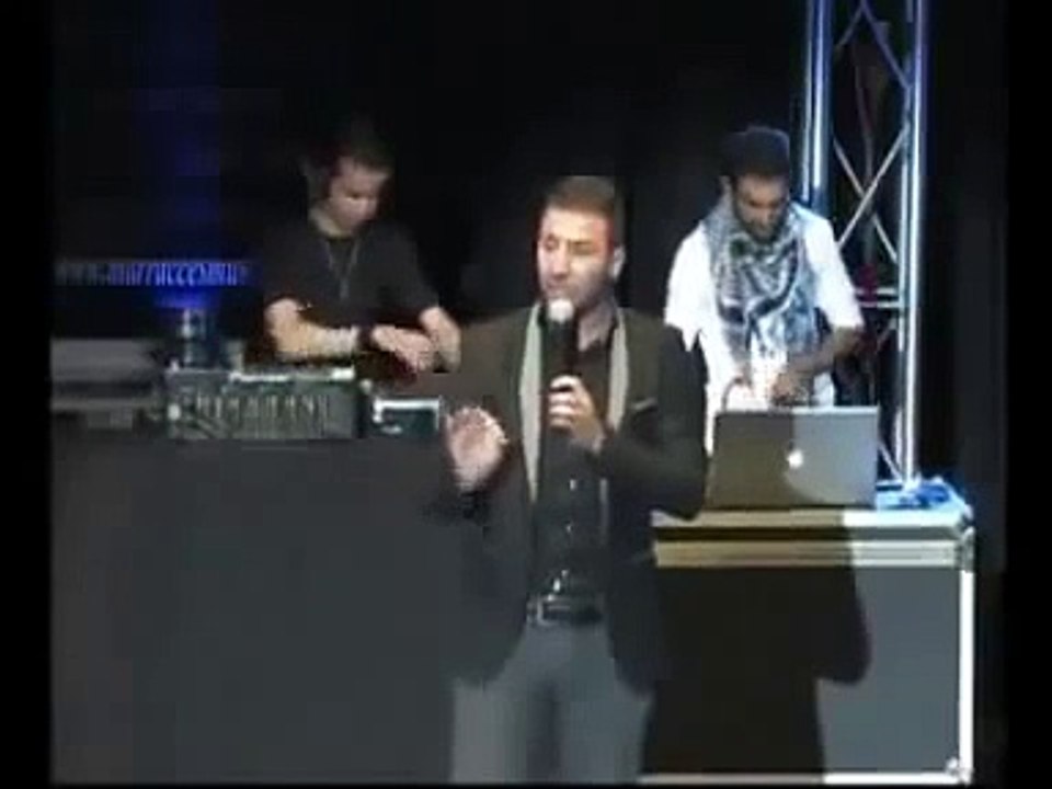 قصة الحب مع ايكو
