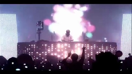 Armin van Buuren feat. Jacqueline Govaert - Never Say Never