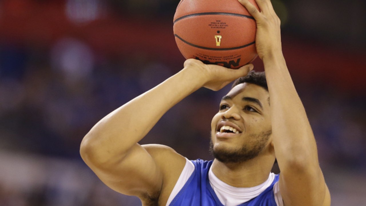 Timberwolves Take Towns with Top Pick