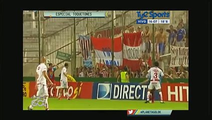 Gonzalo Jara, Juan Vargas y los 'toqueteos' más escandalosos en el fútbol