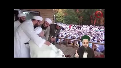 Kendi yardıma aciz tekerlekli sandelyede olanı İlahlaştırma