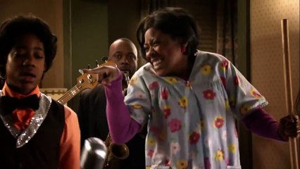 Everybody Hates Chris - James Brown?