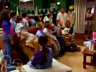 That's So Raven-Dancing Iguana