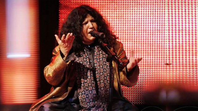 Shan e Maula Ali - Dum Bhaiji Bhitai Ali Ali - Abida Parveen