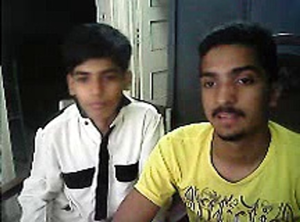 2 BOYS PAKISTANI