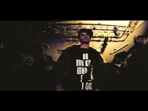 Ali Vegas - Many Mics/Look In The Mirror