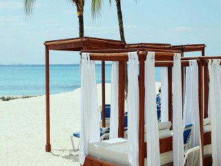 Cheap table linens by Southbeachlinens.com