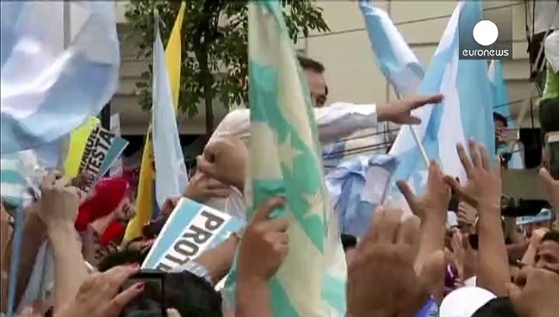 ⁣В антиурядових протестах президент Еквадору бачить іноземне втручання