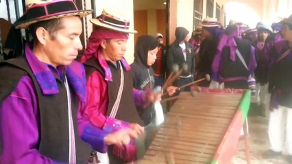 Marimba tradicional San Juan Atitán.mp4