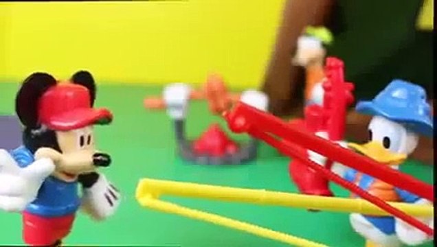 Mickey Mouse Clubhouse Campfire and Fishing with Mickey Minnie Donald Duck and Goofy ToysR