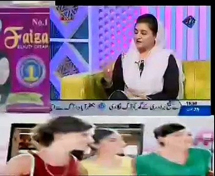PTI Leader 'Sania Kamran' with Sara Raza Khan on Koh-e-Nor TV in ehtram-e-ramazan