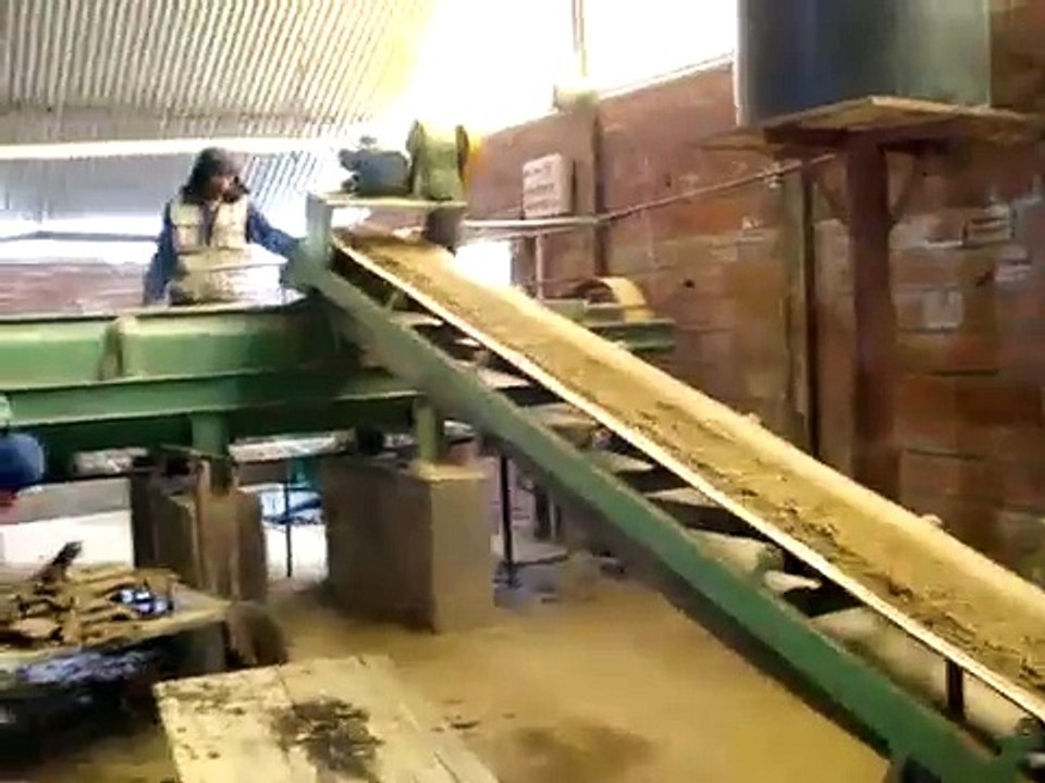 MAQUINA PARA FABRICAR LADRILLO, EXTRUSORA MSM 350 DOBLE VACIO TRABAJANDO EN VIACHA-LA PAZ : MSSOUZA