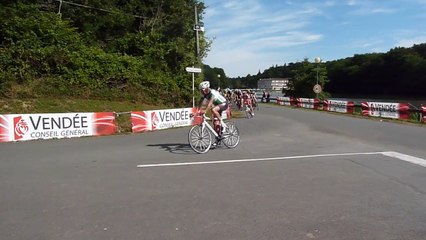 L'AVC Aix et le CR4C Roanne reconnaissent le circuit du Championnat de France 2015
