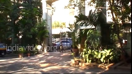 Bollywood Celebrity Home - Shahid Kapoor's House In Mumbai | India Video
