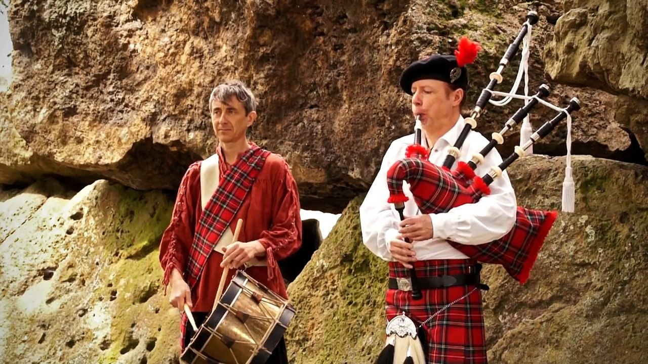 Bagpipes and drums " Amazing Grace " & " Highland Cathedral " by Mac