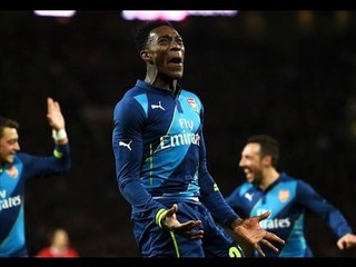 Arsenal Fans Take Over Old Trafford | Sample The Incredible Atmosphere.